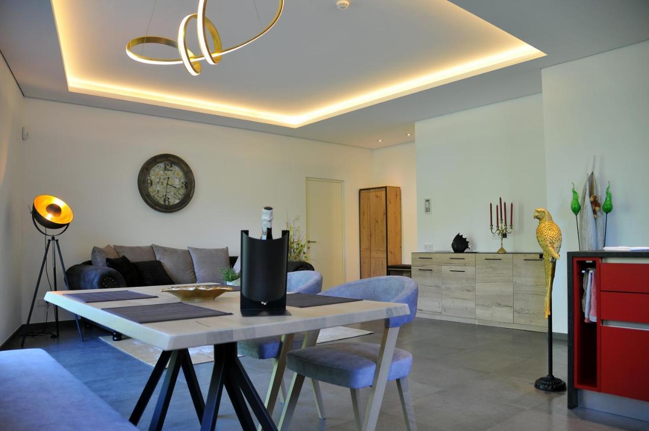 Ruhige Ferienwohnung Mit Garten Und Garage In Privatvilla Marlengo Bagian luar foto