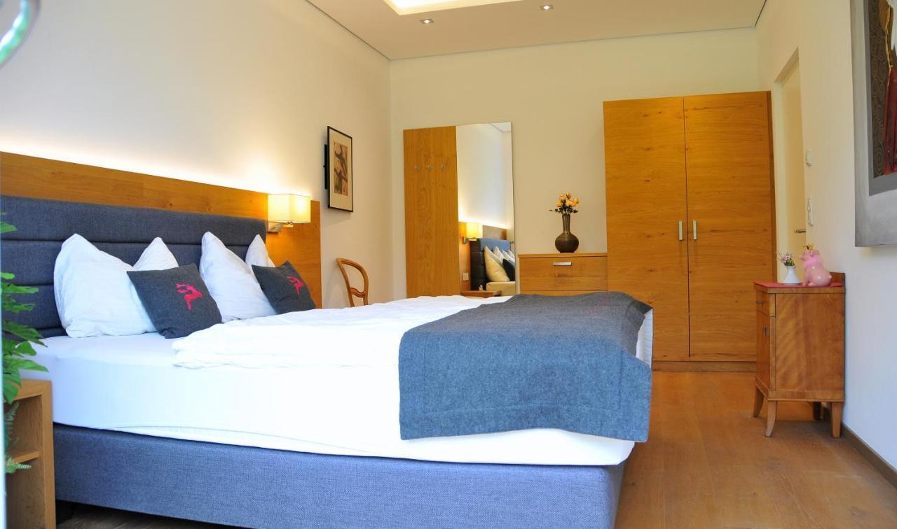 Ruhige Ferienwohnung Mit Garten Und Garage In Privatvilla Marlengo Bagian luar foto