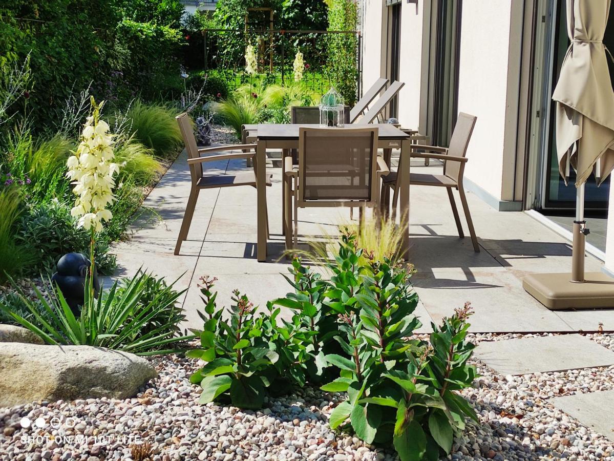 Ruhige Ferienwohnung Mit Garten Und Garage In Privatvilla Marlengo Bagian luar foto